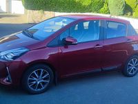 Gebraucht Toyota Yaris Hybrid Club 75 PS (55 kW) 2019 Rot Limousine