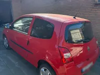 Second-hand Renault Twingo 60 CP (44 kW) 2011 Roșu Hatchback