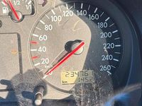 Gebraucht VW Golf IV 115 PS (84 kW) 1999 Silber Kleinwagen