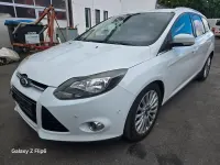 Gebraucht Ford Focus Titanium 150 PS (110 kW) 2012 Weiß Limousine