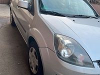 gebraucht Ford Fiesta 1.3