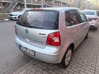 Gebraucht VW Polo Basis 64 PS (47 kW) 2003 Silber Limousine