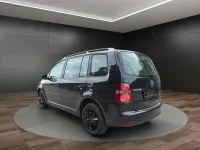 Gebraucht VW Touran 105 PS (77 kW) 2009 Schwarz Van / Kleinbus