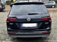 gebraucht VW Tiguan Allspace Tiguan2.0TDI DSG 4M LED Keyless 7 Sitzer