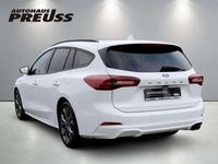 Gebraucht Ford Focus ST-Line X 125 PS (91 kW) 2024 Weiß Limousine