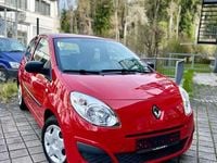 Second-hand Renault Twingo 58 CP (42 kW) 2011 Roșu Hatchback