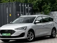 Gebraucht Ford Focus Titanium 120 PS (88 kW) 2022 Silber Kombi
