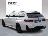 Gebraucht BMW 318 M Sport 156 PS (114 kW) 2023 Weiß Kombi