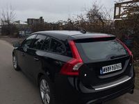 Gebraucht Volvo V60 R-Design 150 PS (110 kW) 2012 Schwarz Kombi
