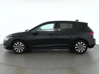 Gebraucht VW Golf VIII Active 150 PS (110 kW) 2023 Schwarz Limousine