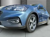 Usata Ford Focus Active 125 CV (91 kW) 2019 Blu Station wagon