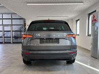 Neu Skoda Karoq Selection 150 PS (110 kW) 2026 Stahl grau SUV