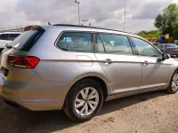 Gebraucht VW Passat Basis 150 PS (110 kW) 2022 Silber Kombi