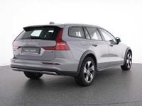 Gebraucht Volvo V60 CC 145 PS (106 kW) 2023 Kombi