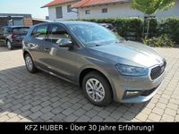 Neu Skoda Fabia Selection 80 PS (58 kW) 2026 Grau Limousine