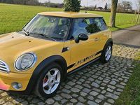 Usata Mini Cooper 95 CV (69 kW) 2008 Giallo Utilitaria