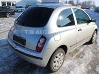 Gebraucht Nissan Micra 65 PS (47 kW) 2006 Silber Kleinwagen