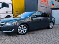 Gebraucht Opel Insignia 163 PS (119 kW) 2014 Grau Limousine