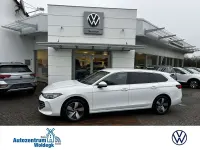 Gebraucht VW Passat Business 150 PS (110 kW) 2024 Weiß Limousine