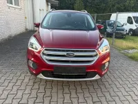 Gebraucht Ford Kuga Titanium 150 PS (110 kW) 2018 Rot SUV