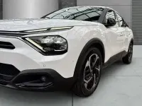 Używany Citroën C4 PureTech 131 KM (96 kW) 2023 Biały Sedan/Limuzyna