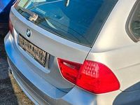 Gebraucht BMW 320 Exclusive 184 PS (135 kW) 2011 Silber Kombi