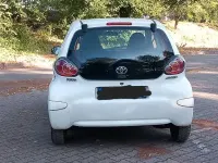 Gebraucht Toyota Aygo 68 PS (50 kW) 2014 Weiß Kleinwagen