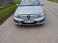 Gebraucht Mercedes C200 136 PS (100 kW) 2011 Grau Kombi