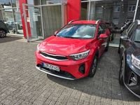 Gebraucht Kia Stonic Vision 101 PS (74 kW) 2023 (beg) signalrot met. SUV