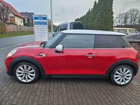 Gebraucht Mini Cooper 136 PS (100 kW) 2017 Blazing red ii metallic Kleinwagen