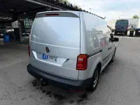 Usata VW Caddy 75 CV (55 kW) 2020 Argento Monovolume