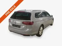 Gebraucht VW Passat 218 PS (160 kW) 2022 Grau Kombi