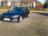 Gebraucht VW Passat 150 PS (110 kW) 2015 Blau Kombi