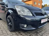 Gebraucht Toyota Corolla Verso Team 129 PS (94 kW) 2009 Black mica / ink Van / Kleinbus