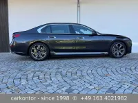 Gebraucht BMW i7 400 kW (544 PS) 2024 Sophistograu metallic Limousine