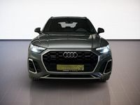 Gebraucht Audi Q5 Ambiente 268 PS (197 kW) 2025 Grau SUV