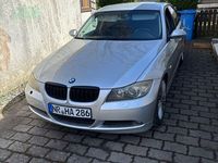 Gebraucht BMW 320 163 PS (119 kW) 2005 Silber Limousine
