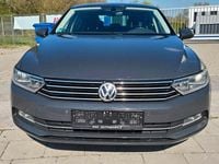 Gebraucht VW Passat Comfortline 150 PS (110 kW) 2015 Grau Limousine