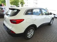 Gebraucht Renault Kadjar LIMITED 140 PS (102 kW) 2018 Weiß SUV