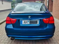 Gebraucht BMW 318 143 PS (105 kW) 2011 Blau Limousine