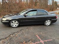 Gebraucht Opel Omega Sport 211 PS (155 kW) 2000 Schwarz Limousine