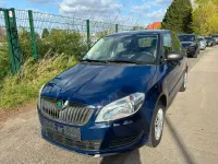 Gebraucht Skoda Fabia Active 60 PS (44 kW) 2012 Blau Kleinwagen