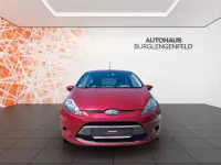Gebraucht Ford Fiesta Trend 82 PS (60 kW) 2010 Rot Kleinwagen