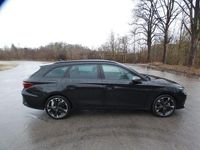 Gebraucht Cupra Leon 150 PS (110 kW) 2025 Glacial weiß metallic Kombi