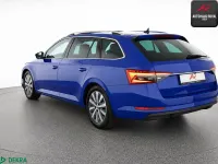 Gebraucht Skoda Superb 150 PS (110 kW) 2023 Energyblau Kombi