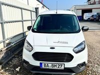 Gebraucht Ford Transit 116 PS (85 kW) 2023 Weiß Van / Kleinbus
