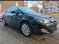 Gebraucht Opel Astra 180 PS (132 kW) 2011 Limousine