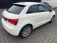 Gebraucht Audi A1 Attraction 105 PS (77 kW) 2010 Weiß Kleinwagen