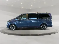 Gebraucht Mercedes V250 190 PS (139 kW) 2025 Sodalithblau met. Van / Kleinbus