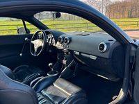 Second-hand Audi TT 179 CP (131 kW) 2003 Negru Coupe